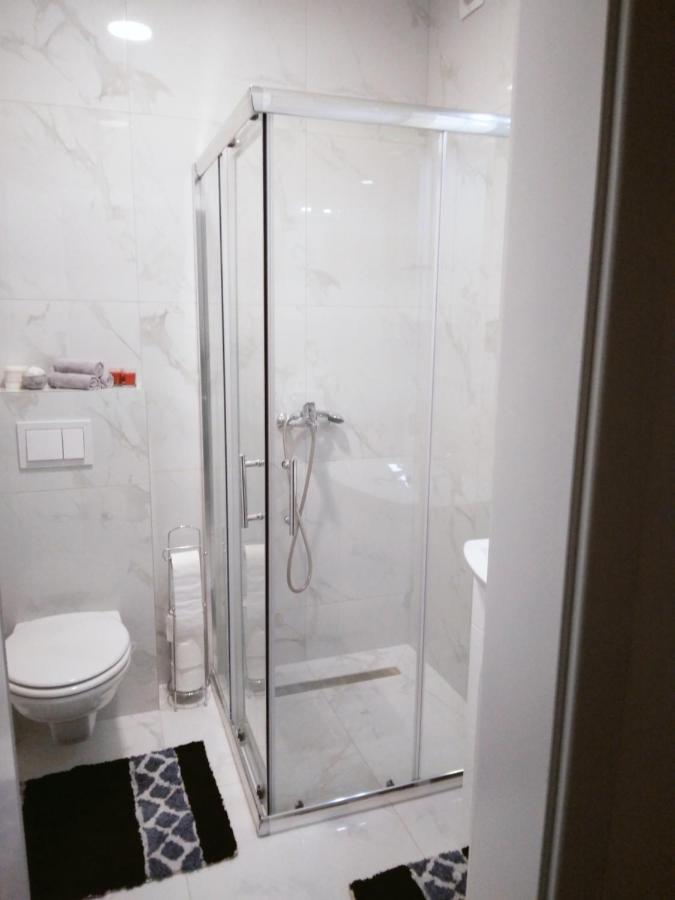 Skyline Apartment Bijeljina Esterno foto